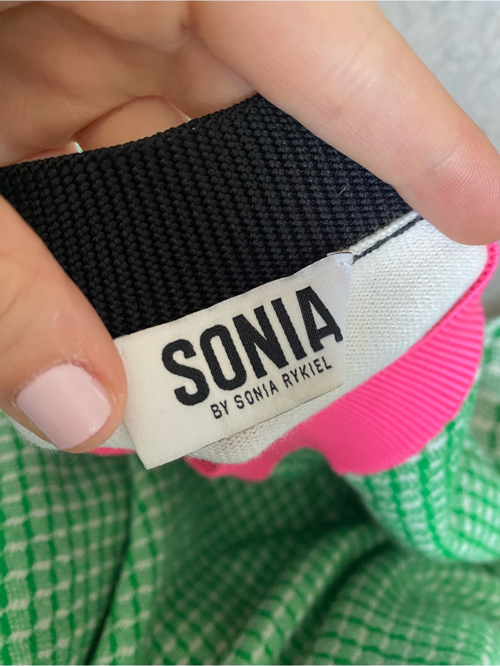 SONIA RYKIEL Green & Pink V‑Neck Patterned Women's Sweater - Picture 7 of 9